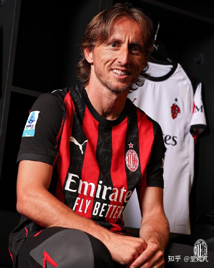 1.7亿收购山猫队，乔丹运营11年赚了多少？说出来你可能不信