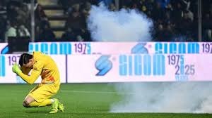 罗马诺：利物浦在推动范迪克续约&感到乐观，球员从没联系过皇马