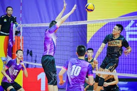 足彩盘口：盘口不动却水位剧烈波动的资金含义。（足彩盘口解读：盘口不变、水位大幅波动背后的资金信号）